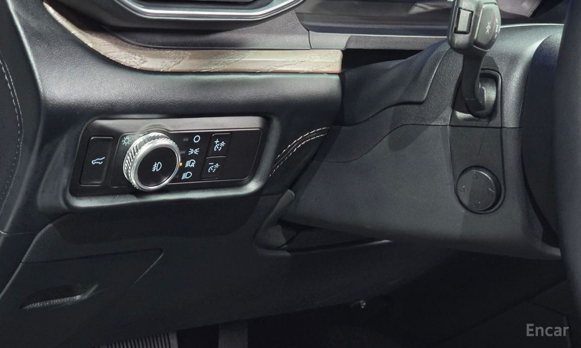 2023 Ford Explorer VI Рестайлинг 3.0 Platinum 4WD с пробегом 47 256 км