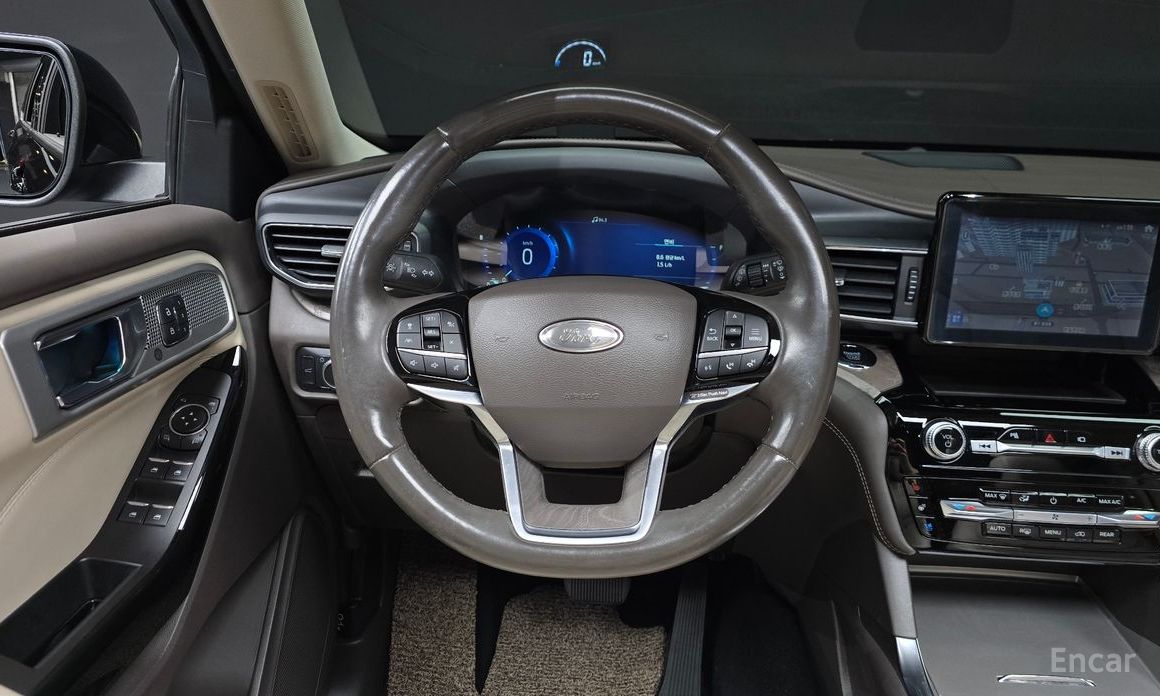 2022 Ford Explorer VI Рестайлинг 3.0 Platinum 4WD с пробегом 47 068 км