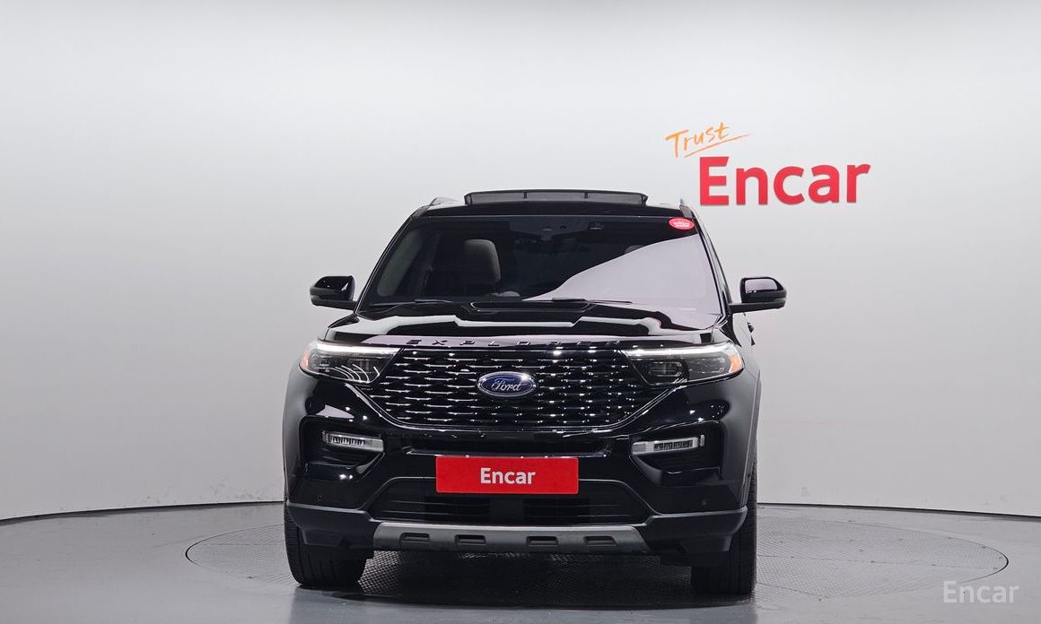 2022 Ford Explorer VI Рестайлинг 3.0 Platinum 4WD с пробегом 27 992 км