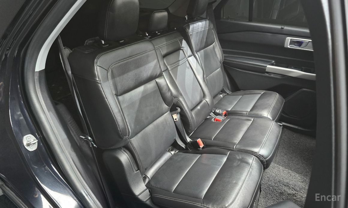 2022 Ford Explorer VI Рестайлинг 2.3 LimIted 4WD с пробегом 52 136 км