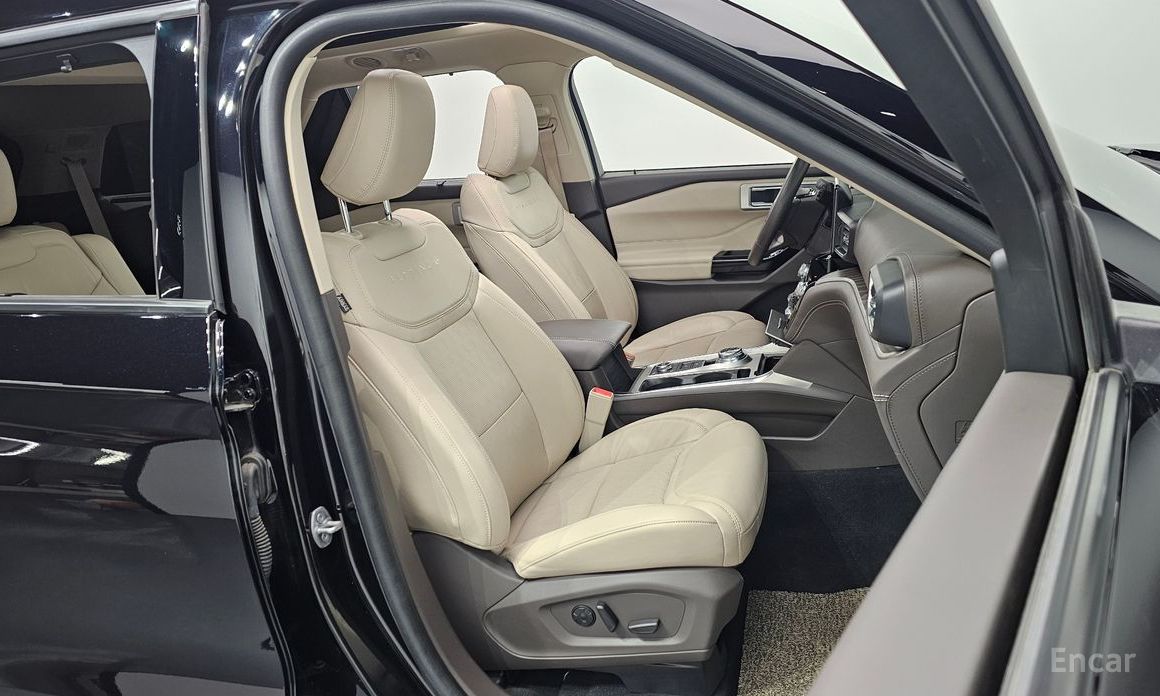 2022 Ford Explorer VI Рестайлинг 3.0 Platinum 4WD с пробегом 27 992 км