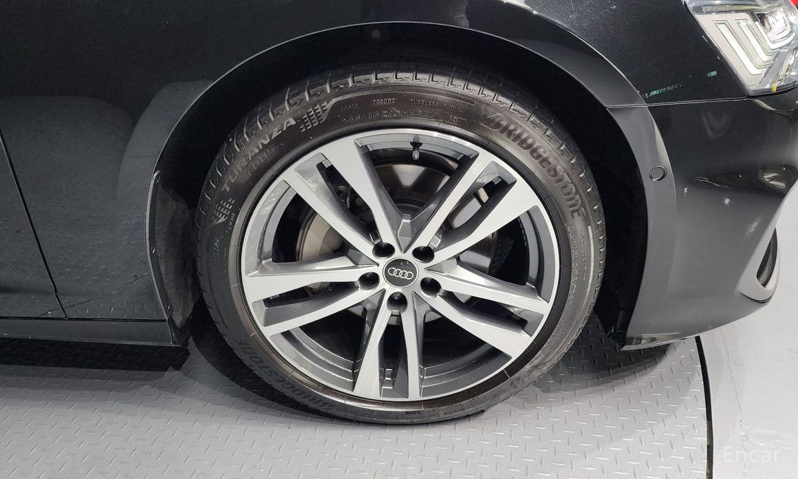 2022 Audi A6 V (C8) 45 TFSI Quattro Premium с пробегом 23 849 км
