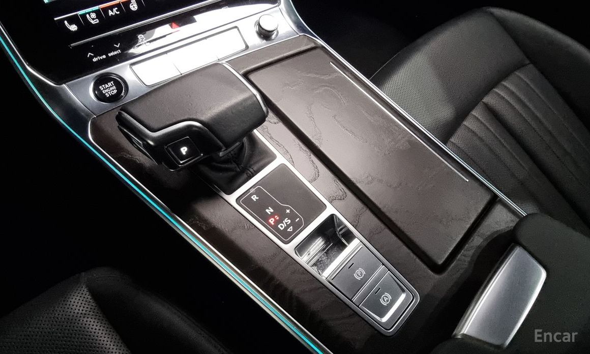 2020 Audi A6 V (C8) 45 TFSI Quattro Premium с пробегом 88 995 км