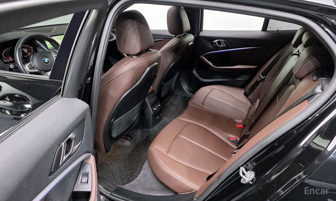 2021 BMW 1 серии III (F40) 118d M Sport с пробегом 92 824 км
