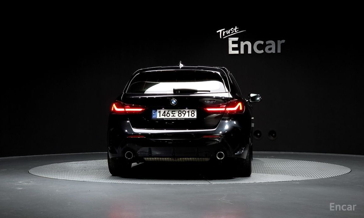 2021 BMW 1 серии III (F40) 120i M Sports с пробегом 64 252 км
