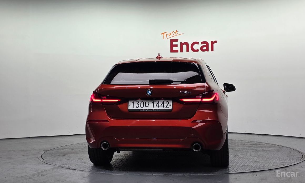 2021 BMW 1 серии III (F40) 118d Joy с пробегом 89 930 км
