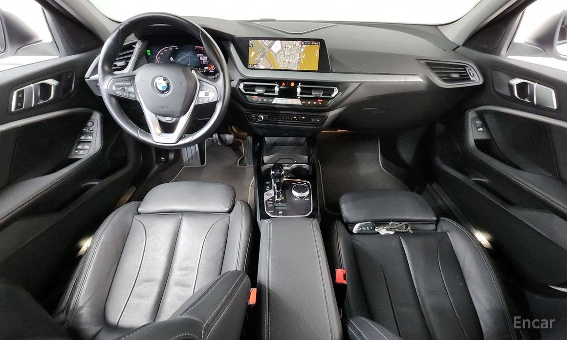 2022 BMW 1 серии III (F40) 120i Sports с пробегом 58 175 км