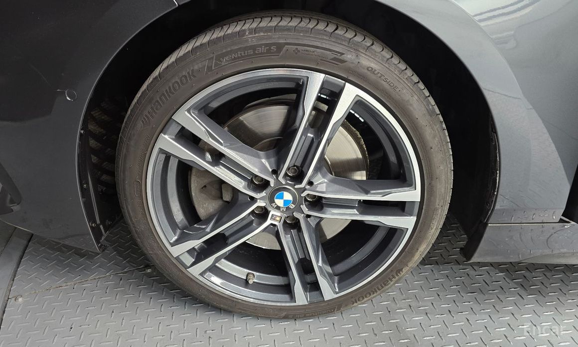 2021 BMW 1 серии III (F40) 120i M Sports с пробегом 79 633 км
