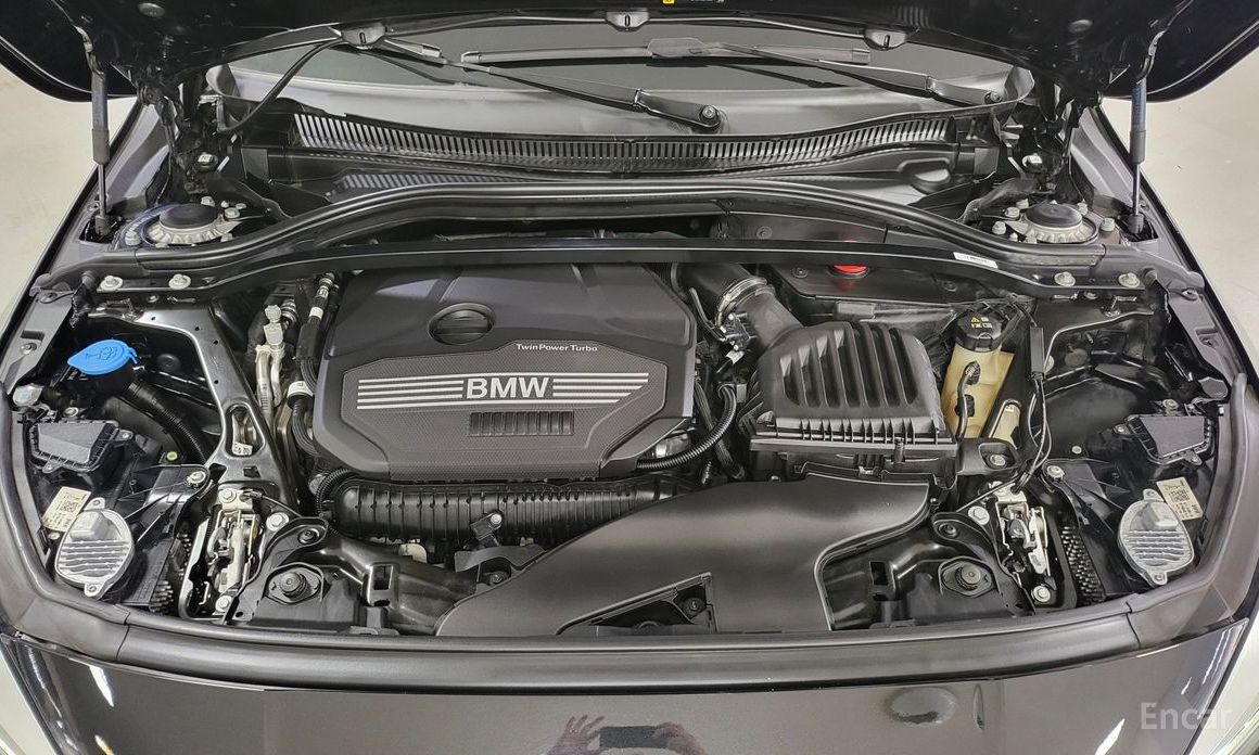 2023 BMW 1 серии III (F40) 120i Sports с пробегом 76 108 км