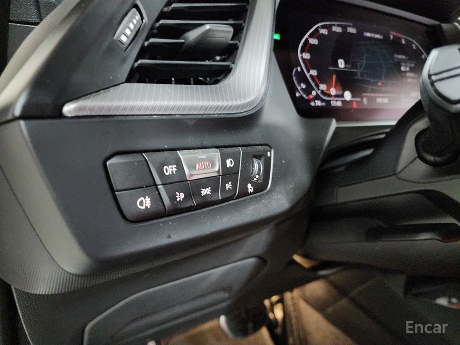 2021 BMW 1 серии III (F40) M135i xDrive с пробегом 86 790 км