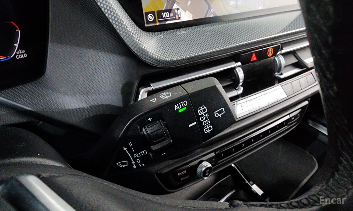 2022 BMW 1 серии III (F40) 120i Sports с пробегом 58 175 км