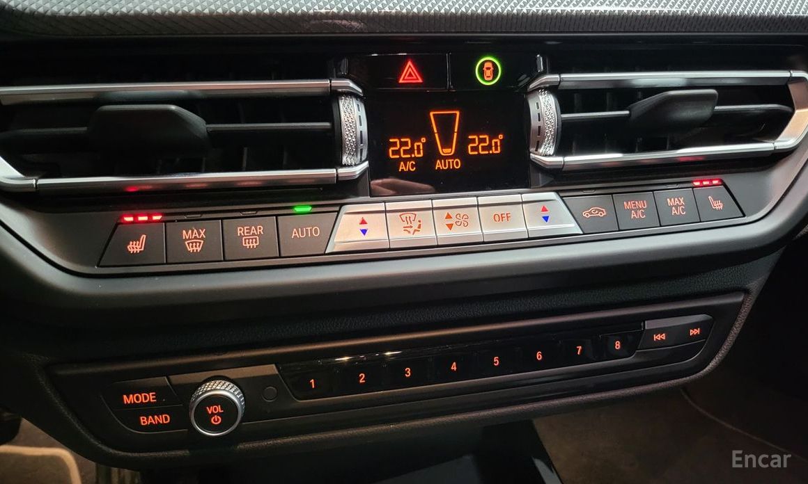 2023 BMW 1 серии III (F40) 120i Sports с пробегом 76 108 км