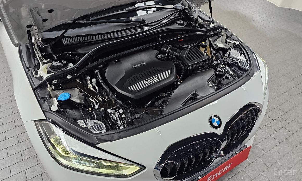 2020 BMW 1 серии III (F40) 118d Joy с пробегом 106 949 км