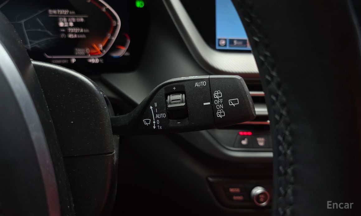 2022 BMW 1 серии III (F40) 120i M Sports с пробегом 73 727 км