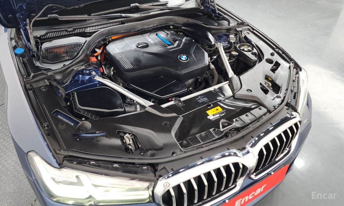 2020 BMW 5 серии VII (G30/G31) 530e M Sport с пробегом 95 697 км