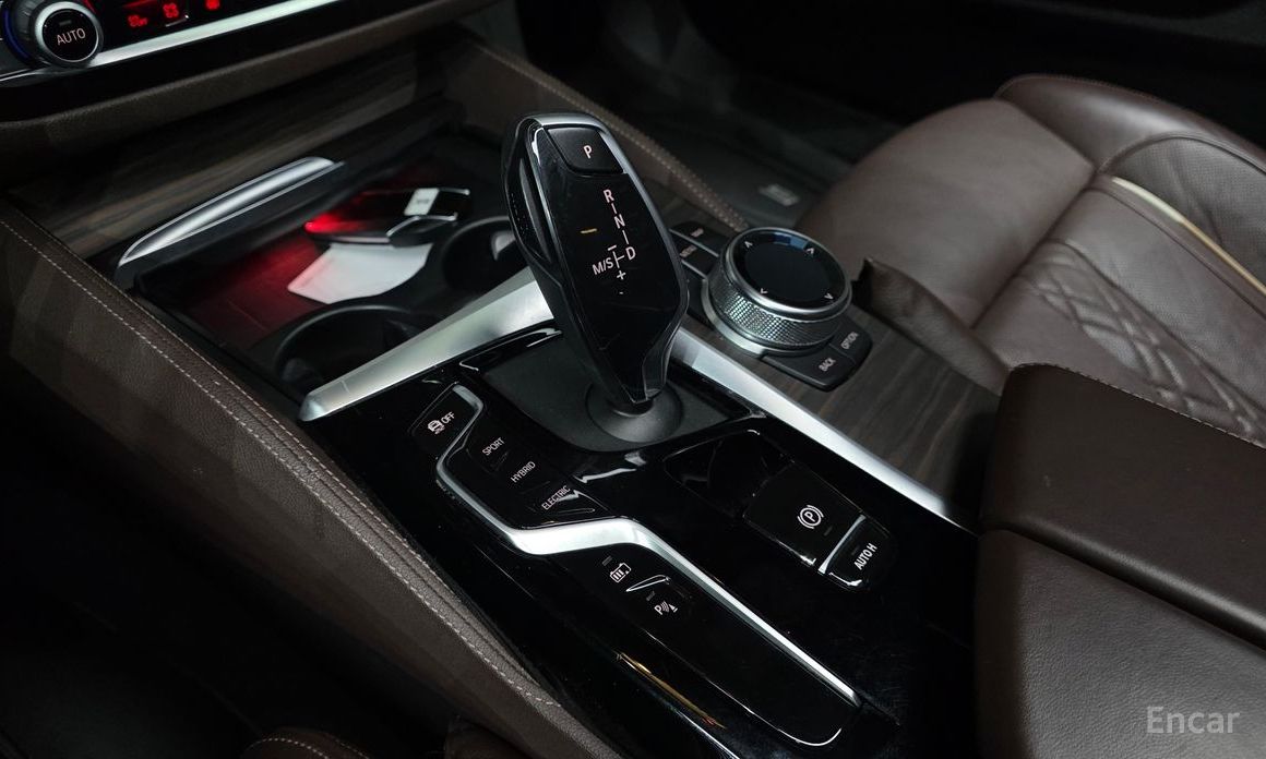 2020 BMW 5 серии VII (G30/G31) 530e M Sport с пробегом 93 057 км
