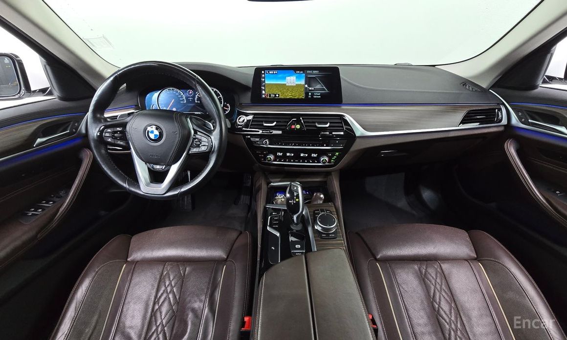 2018 BMW 5 серии VII (G30/G31) 520d xDrive Luxury Plus с пробегом 98 335 км