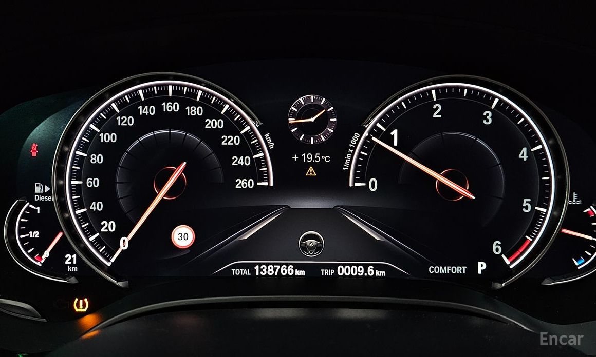 2018 BMW 5 серии VII (G30/G31) 520d xDrive Luxury Plus с пробегом 138 766 км