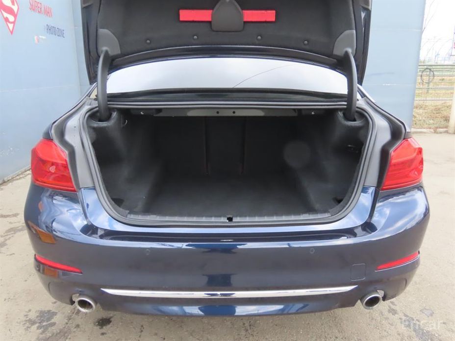 2019 BMW 5 серии VII (G30/G31) 520d Luxury Plus с пробегом 116 952 км
