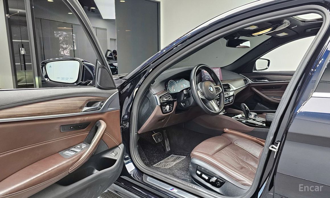 2019 BMW 5 серии VII (G30/G31) 520d M Sport Package Plus с пробегом 106 547 км