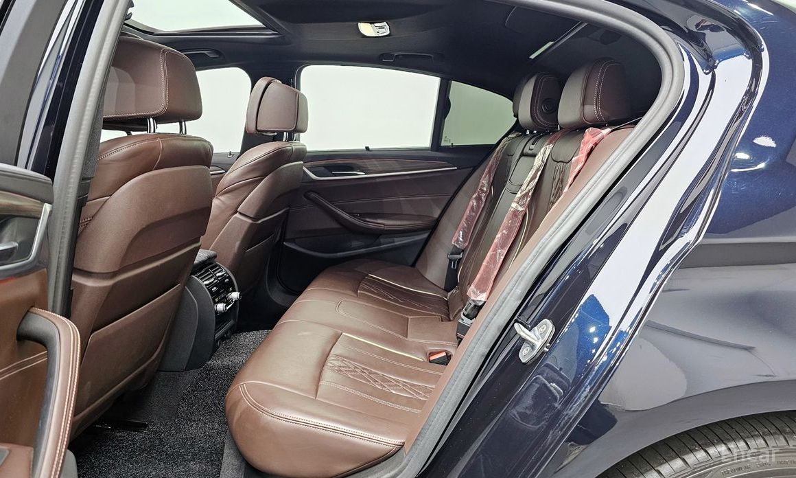 2019 BMW 5 серии VII (G30/G31) 520d M Sport Package Plus с пробегом 106 547 км