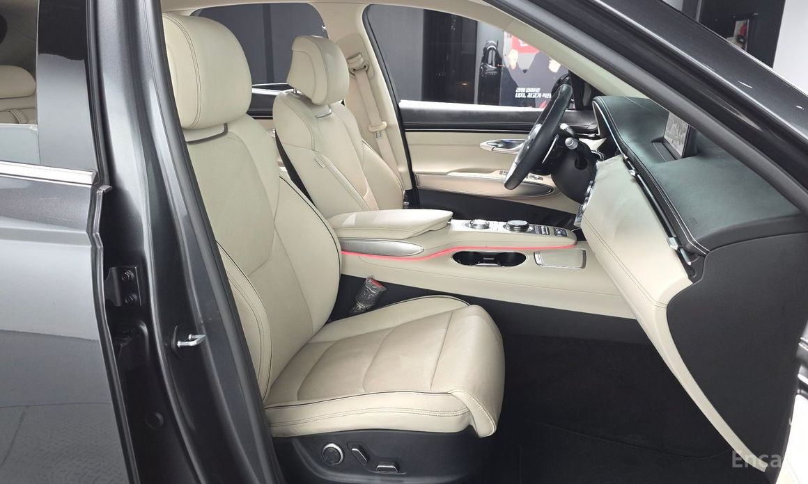 2021 Genesis GV70 I 2.2 Diesel 2WD с пробегом 65 123 км