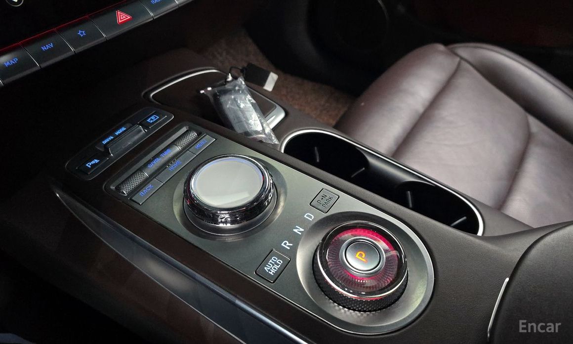 2021 Genesis GV70 I 2.2 Diesel 2WD с пробегом 47 571 км