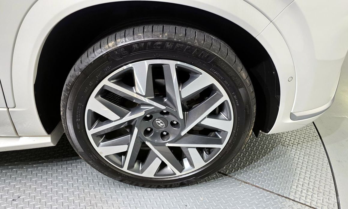 2021 Hyundai Santa Fe IV Рестайлинг Diesel 2.2 2WD Calligraphy с пробегом 76 347 км