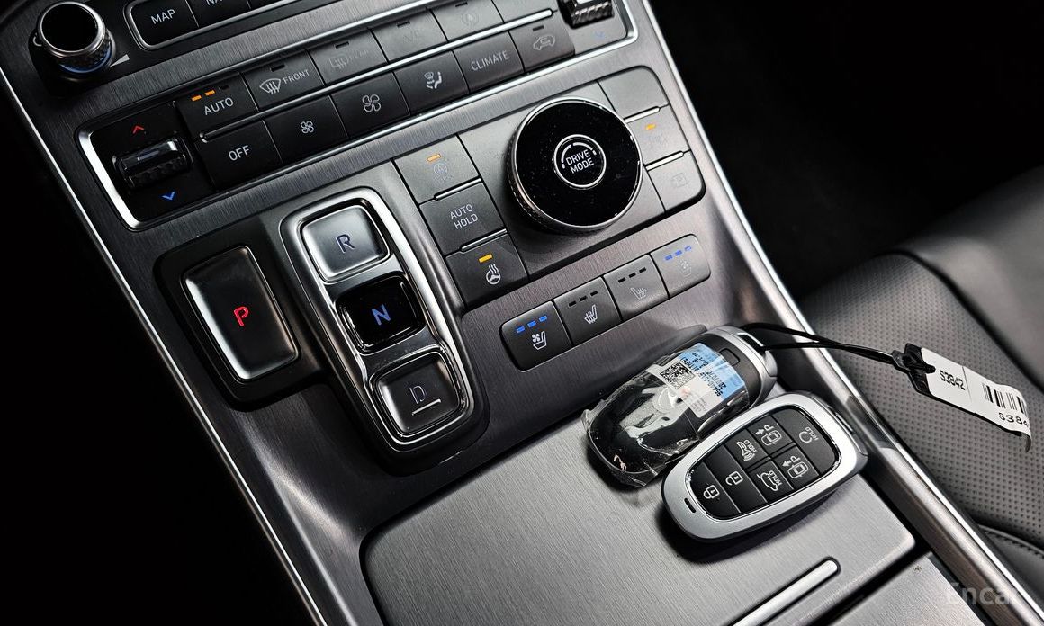 2021 Hyundai Santa Fe IV Рестайлинг Diesel 2.2 2WD Calligraphy с пробегом 27 736 км