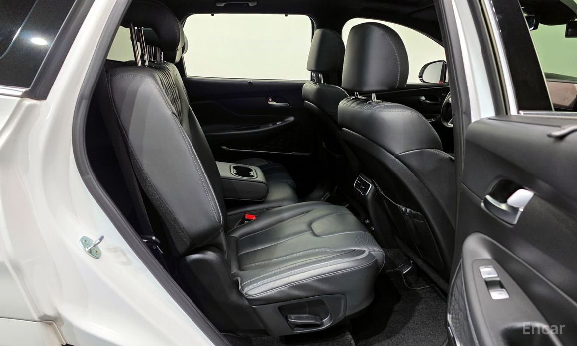 2021 Hyundai Santa Fe IV Рестайлинг Diesel 2.2 2WD Calligraphy с пробегом 76 347 км