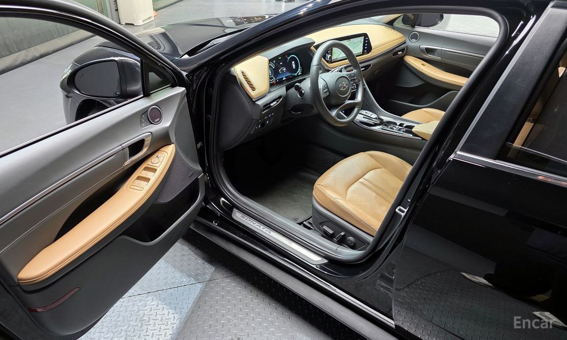 2023 Hyundai Sonata VIII (DN8) Inspiration с пробегом 42 371 км