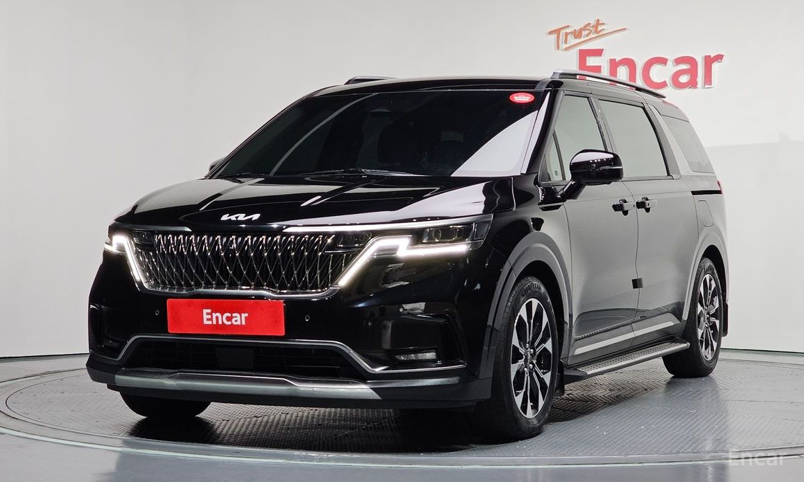 2023 Kia Carnival IV 9-Seater Noblesse с пробегом 78 129 км