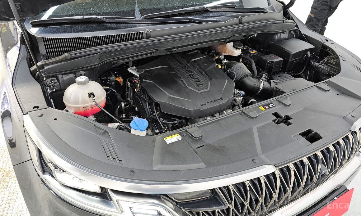 2022 Kia Carnival IV 9-Seater Signature с пробегом 65 231 км
