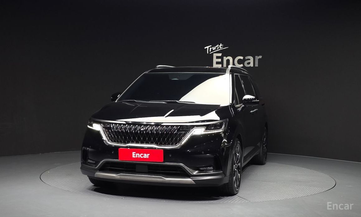 2021 Kia Carnival IV 9-Seater Signature с пробегом 112 581 км