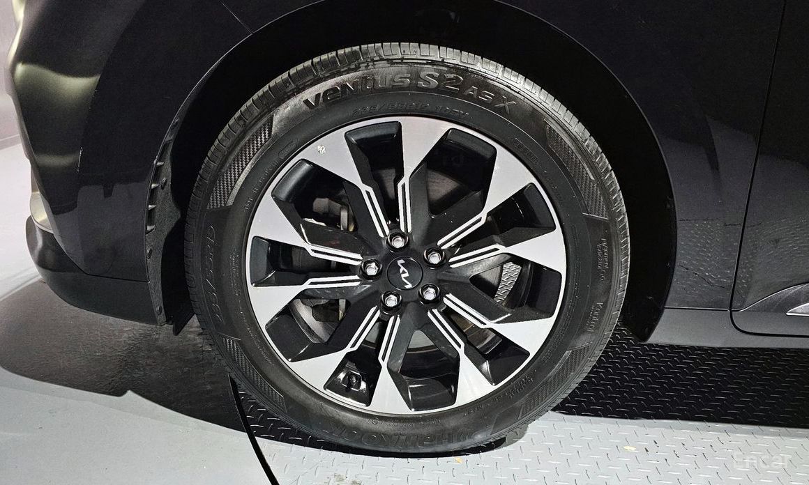 2022 Kia Carnival IV 9-Seater Noblesse с пробегом 37 658 км