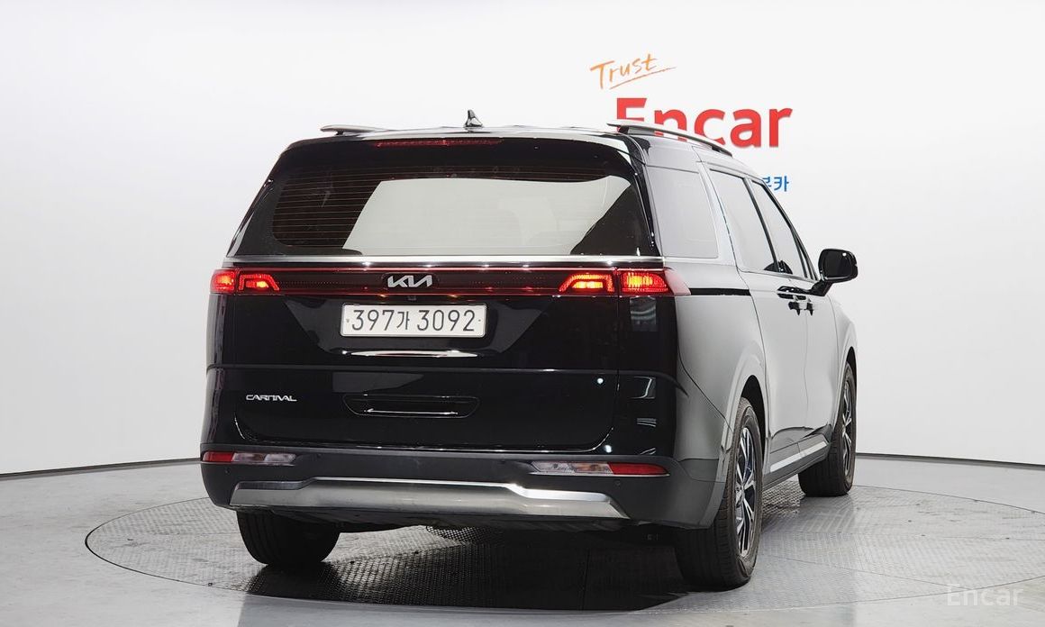 2023 Kia Carnival IV 9-Seater Noblesse с пробегом 55 482 км