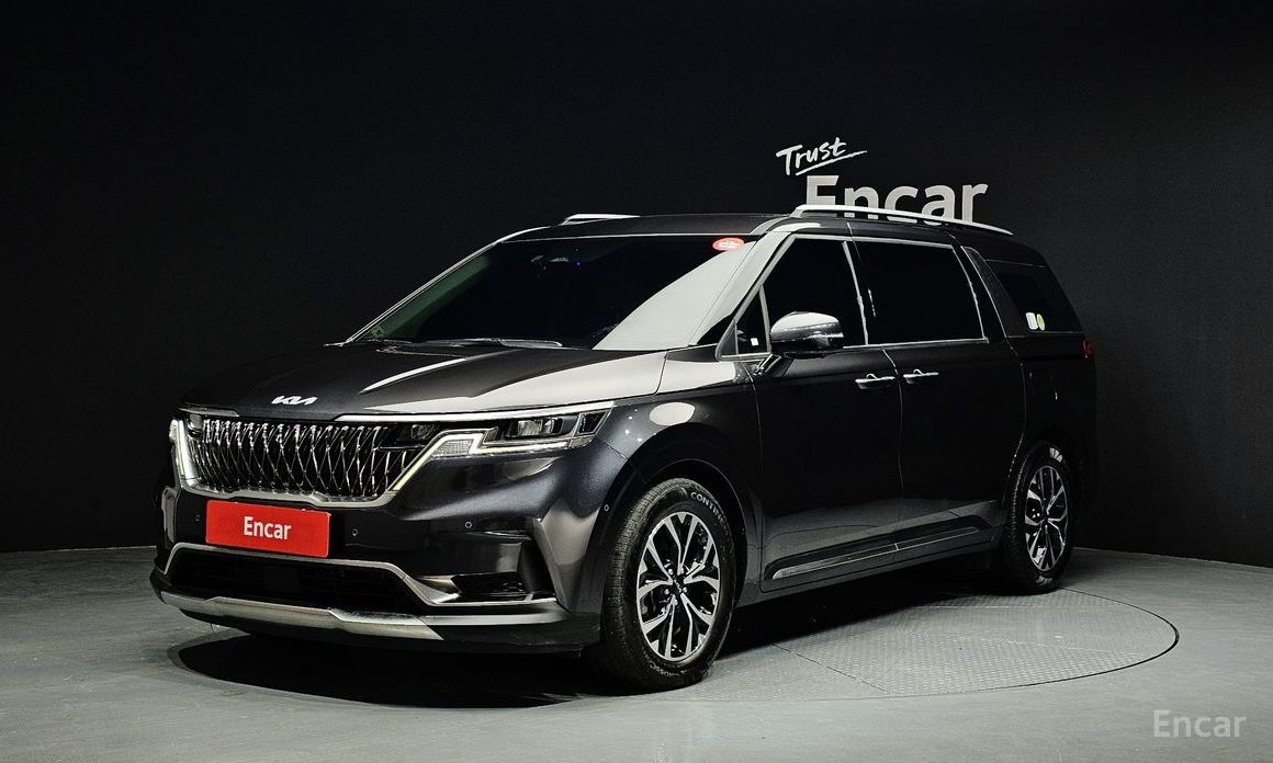 2022 Kia Carnival IV 9-Seater Signature с пробегом 33 321 км