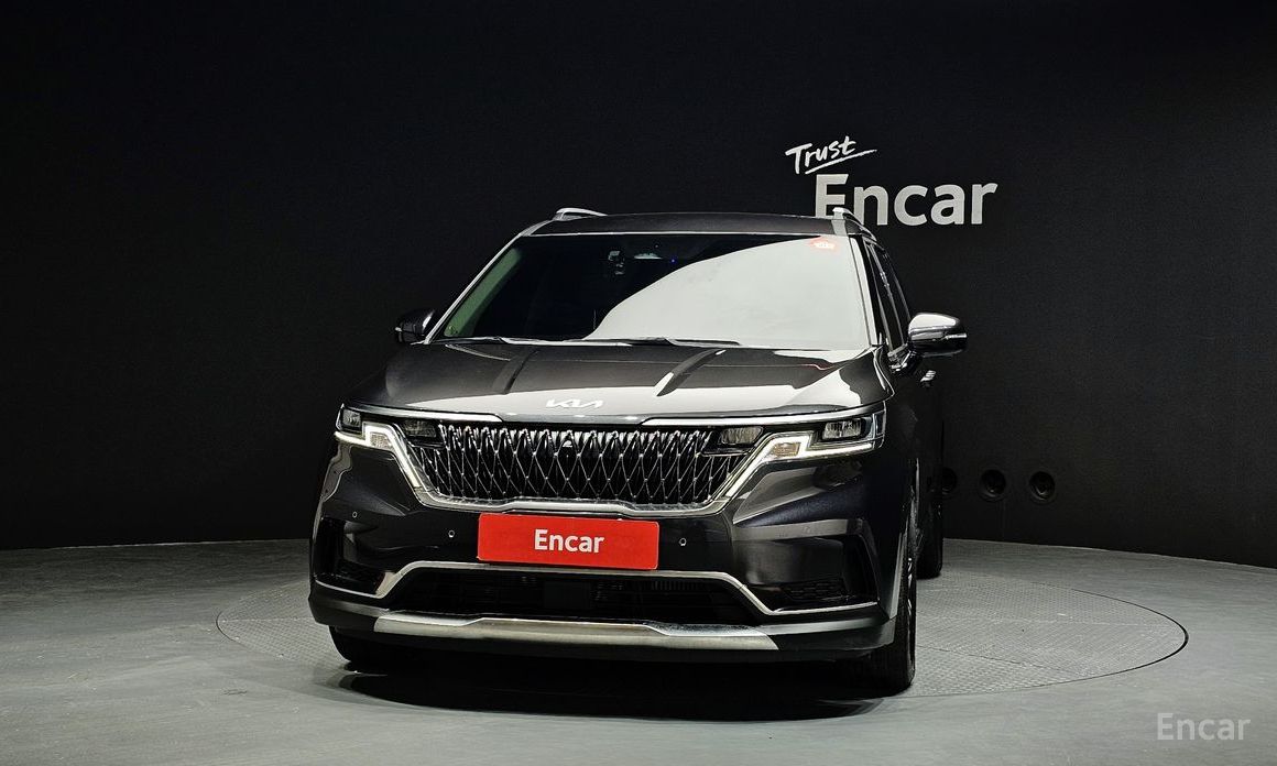 2022 Kia Carnival IV 9-Seater Signature с пробегом 33 321 км