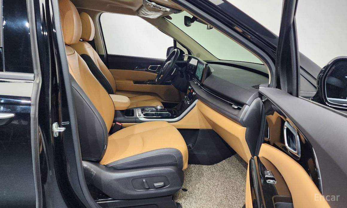 2022 Kia Carnival IV 9-Seater Noblesse с пробегом 53 170 км