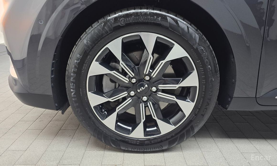 2022 Kia Carnival IV 9-Seater Signature с пробегом 50 480 км
