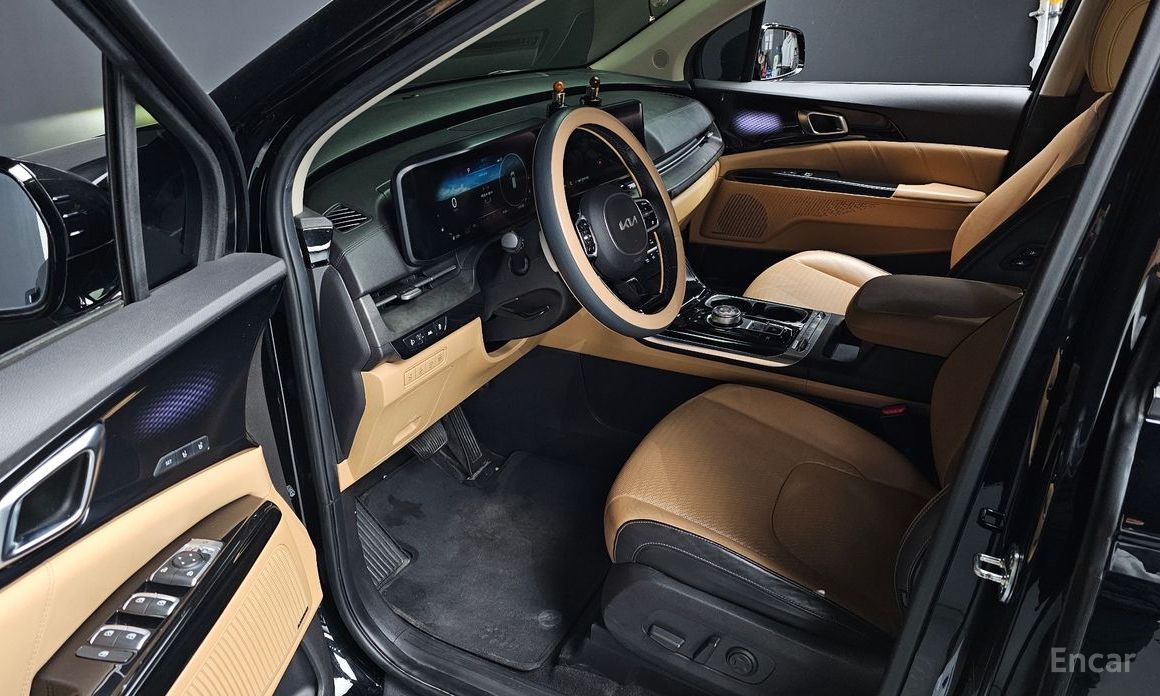 2022 Kia Carnival IV 9-Seater Signature с пробегом 112 128 км