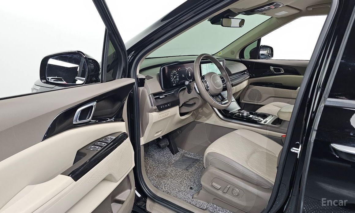 2022 Kia Carnival IV 9-Seater Noblesse с пробегом 25 060 км