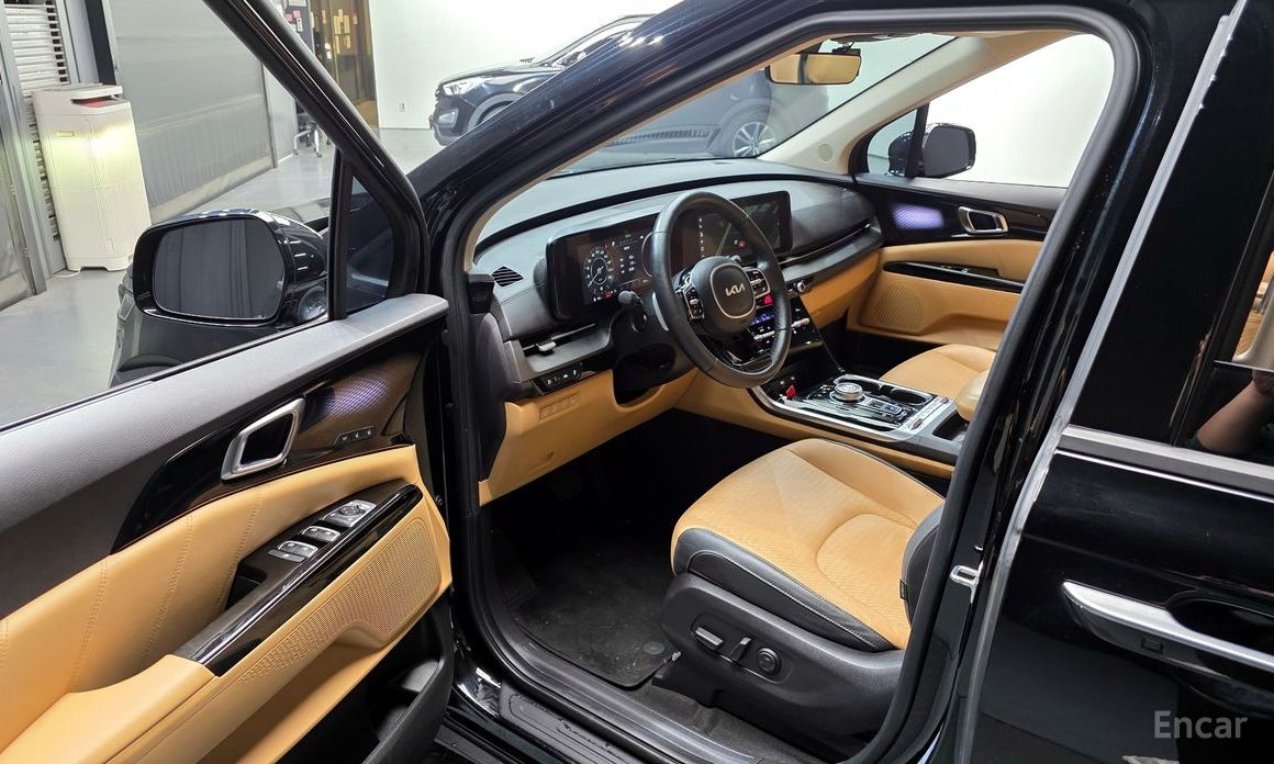 2022 Kia Carnival IV 9-Seater Signature с пробегом 54 529 км