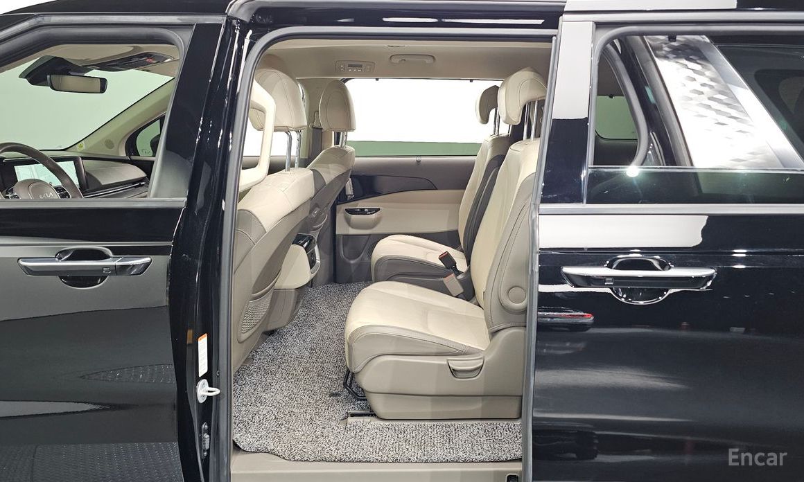 2022 Kia Carnival IV 9-Seater Noblesse с пробегом 25 060 км