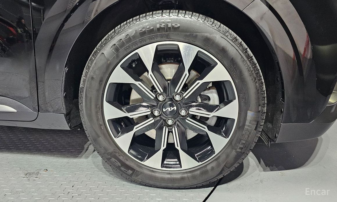 2022 Kia Carnival IV 9-Seater Noblesse с пробегом 69 263 км