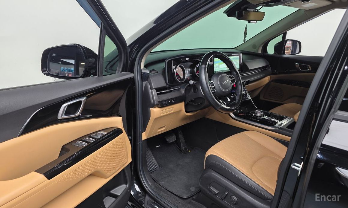2023 Kia Carnival IV 9-Seater Noblesse с пробегом 38 438 км