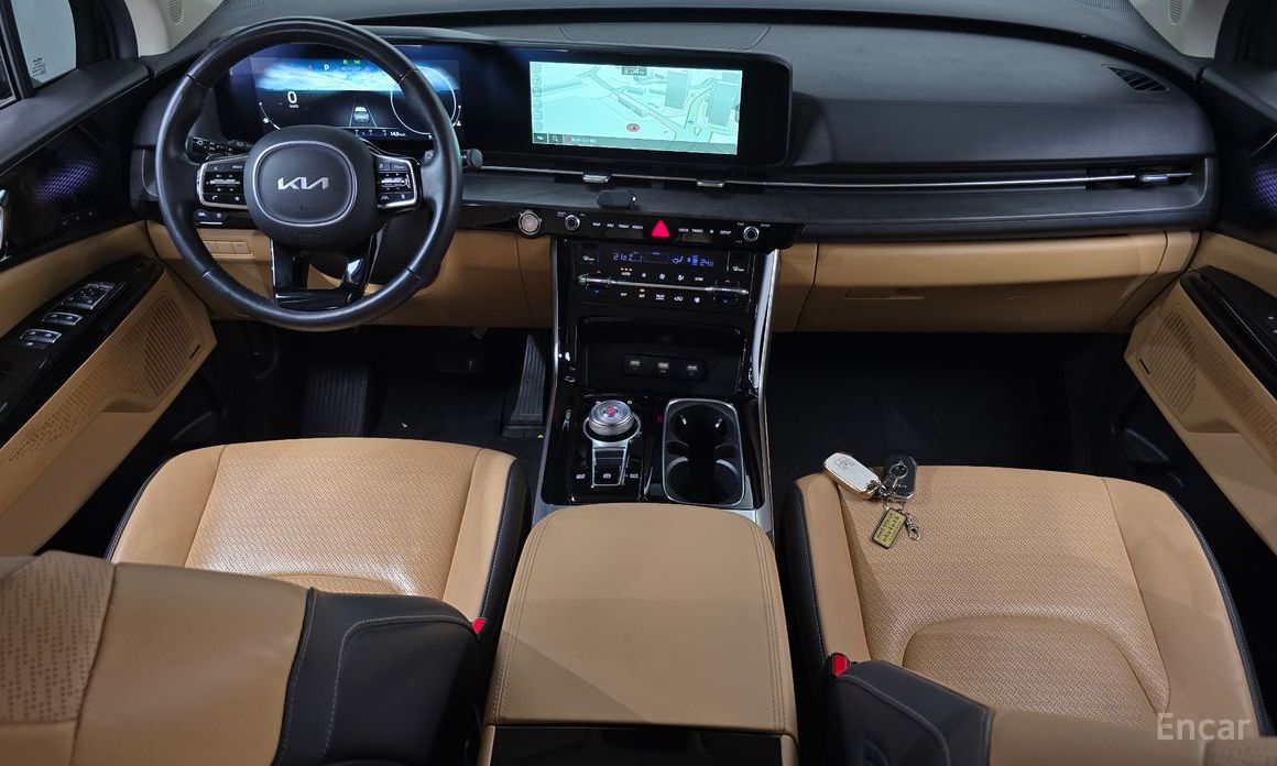 2023 Kia Carnival IV 9-Seater Signature с пробегом 74 883 км