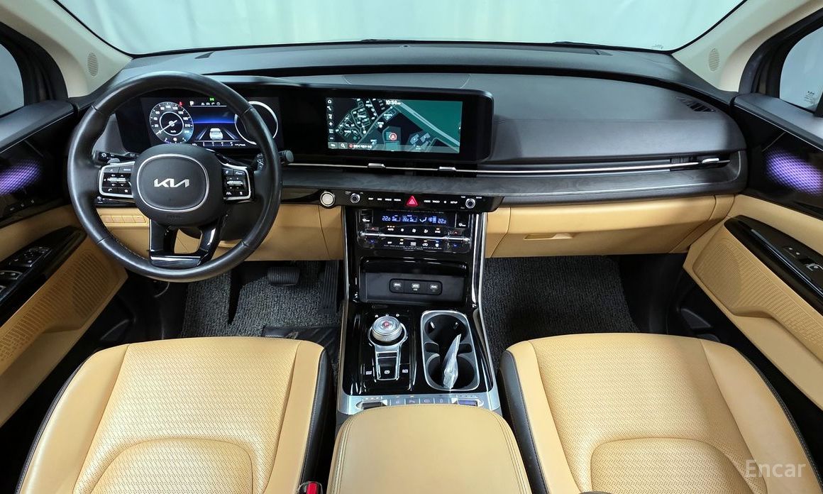 2023 Kia Carnival IV 9-Seater Signature с пробегом 63 694 км