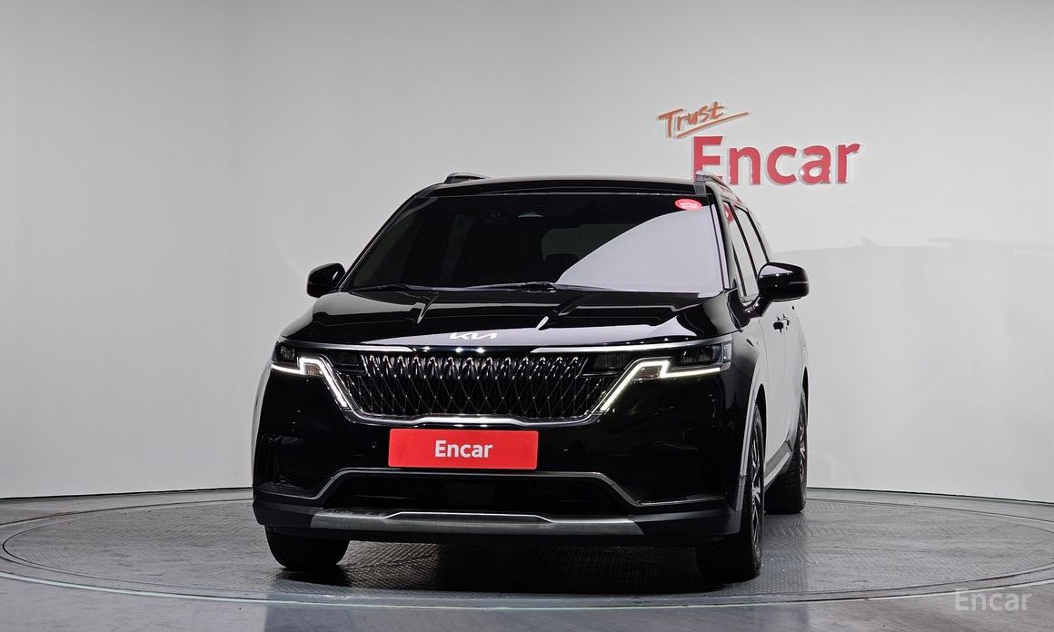 2023 Kia Carnival IV 9-Seater Noblesse с пробегом 27 500 км
