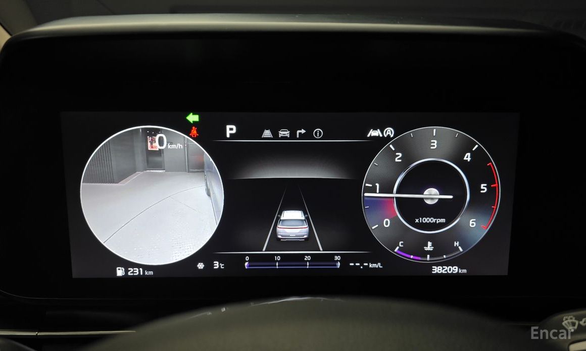 2022 Kia Carnival IV 9-Seater Signature с пробегом 38 209 км